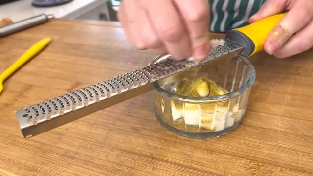 Нежнейший салат из баклажан/Портулак не сорняк/ вкусный и полезный салат! Դանդուռով աղցան смотреть онлайн