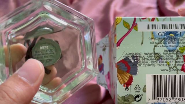 Unboxing Gucci Flora Perfume 🌸🌺 смотреть онлайн