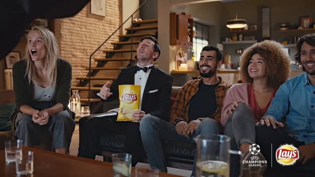 Lays UCL Spanish Intercept 10s смотреть онлайн