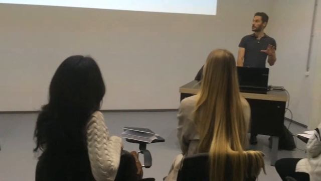 Мастер класс для дизайнеров "Фотография - главный инструмент увеличения продаж" смотреть онлайн