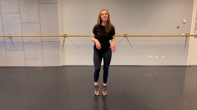 5 Feminine Heels Dance Moves - Part 1 || Dance Tutorials For Beginners смотреть онлайн