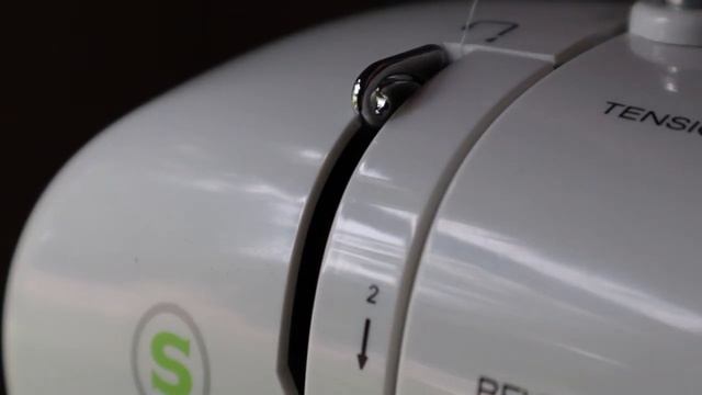 How To Thread A Singer Tradition Sewing Machine | Troubleshooting Tips | Singer Tradition 2277