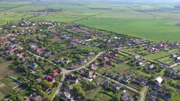 Закарпаття з висоти Село Холмок