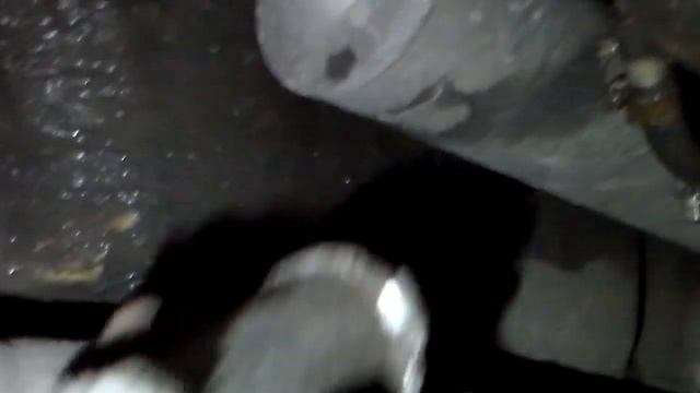 Снятие кардана ВАЗ 2101-2107.Removing cardan VAZ 2101-2107. смотреть онлайн