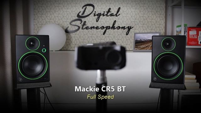 Mackie CR5 BT vs Edifier R2000DB || Sound Demo w/ Bass Test смотреть онлайн