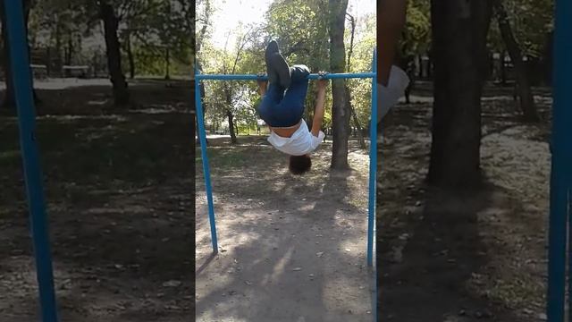 Учимся делать пистолетик смотреть онлайн