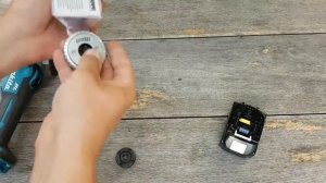 Аккумуляторная болгарка Makita DGA504Z