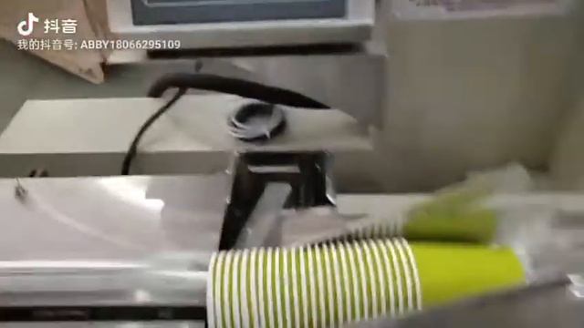 упаковка стаканов смотреть онлайн