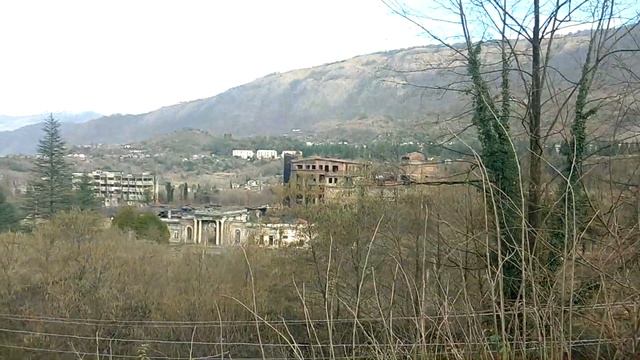 Ткуарчал - видео обзор города с высоты смотреть онлайн