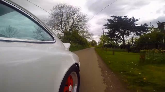 Porsche 911 Carrera RS Recreation смотреть онлайн