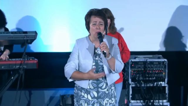 Песни о баллистических ракетах в Русской церкви Голиковой / абсурд смотреть онлайн