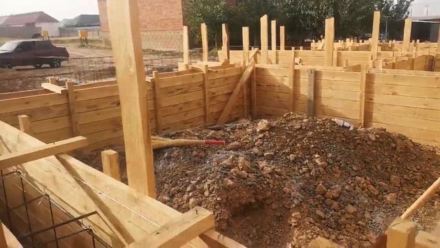 Миксермен бетон кұю. Фундамент смотреть онлайн