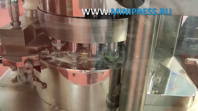 Tea packing machine in a pyramid Pharma-manager.com смотреть онлайн