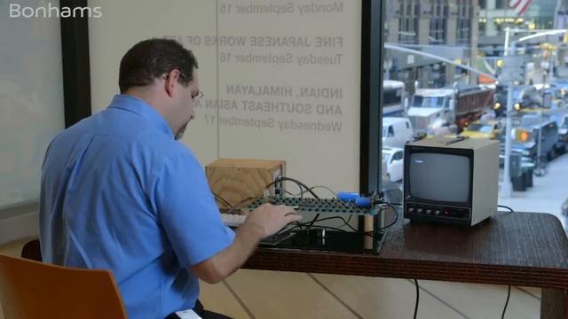Apple 1 Motherboard offered in History of Science смотреть онлайн