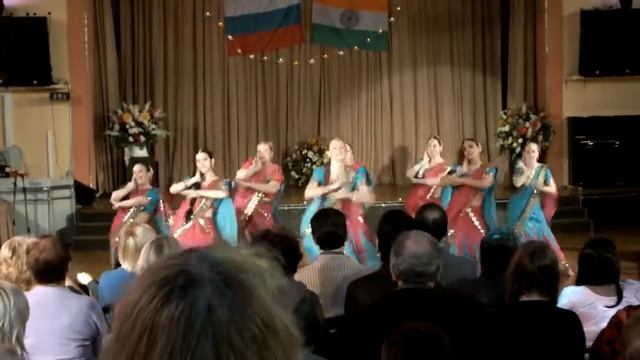 ШКОЛА Вollywood-dance SATRANGI. Танец "Елла". Дивали в клубе "Выборгская сторона". СПб, 27.10.2012 смотреть онлайн