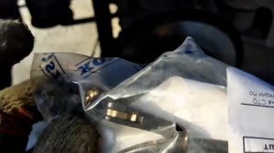 BMW X5 E70 Замена задних тормозных колодок датчик в полевых условиях