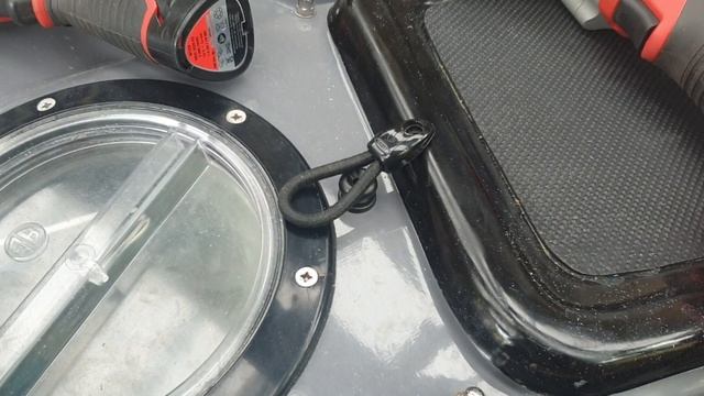 STEALTH KAYAK FISH HATCH MOD!!!!! смотреть онлайн