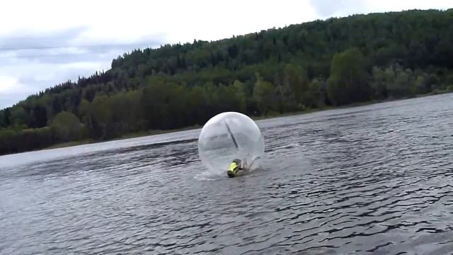 Я в водном шаре.flv смотреть онлайн