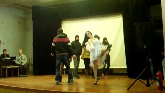 Сценка под песню Опять метель!!! смотреть онлайн