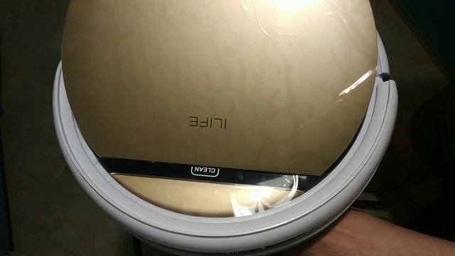 ILife V5S Pro народный робот-пылесос. Распаковка и обзор некоторых функций.