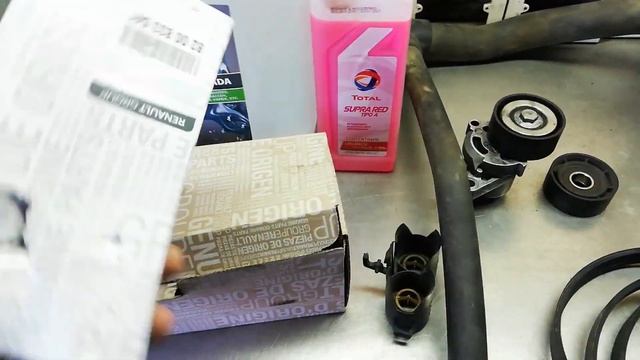 Renault LAGUNA 1! Correa De Accesorios, Tensor Y Perdida De Refrigerante!! Motor F4p.