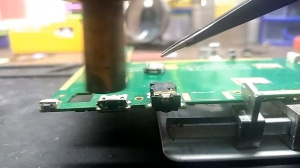 Замена micro usb разъём на планшете Megafon