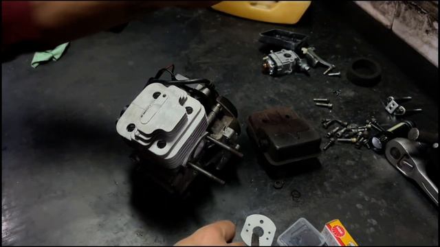Toyama 43/52cc Passo A Passo De Motor E Como Salvar O Carburador