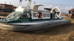 10 ти местное судно на воздушной подушке