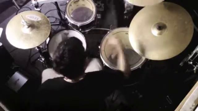 A Beautiful Lie Drum Cover смотреть онлайн