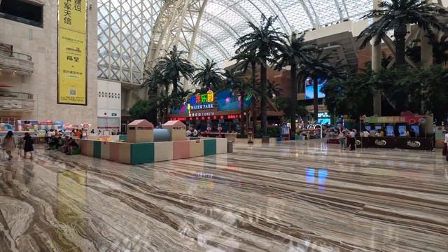 КАК Я НЕ УЛЕТЕЛ В РОССИЮ 24.06 КИТАЙ ЧЕНДУ САМОЕ БОЛЬШОЕ ЗДАНИЕ В МИРЕ CHINA CHENGDU смотреть онлайн