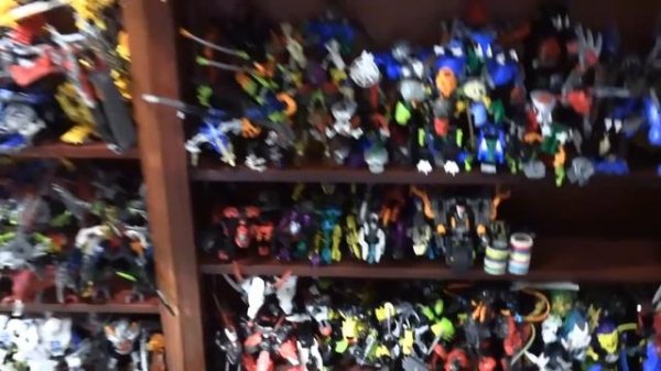 Massive LEGO Collection with 8,200 Sets & 15,000 Minifigs! @DuckBricks