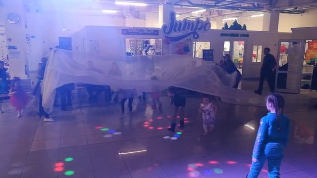 Киндерлэнд Кемерово. Новогодняя программа смотреть онлайн