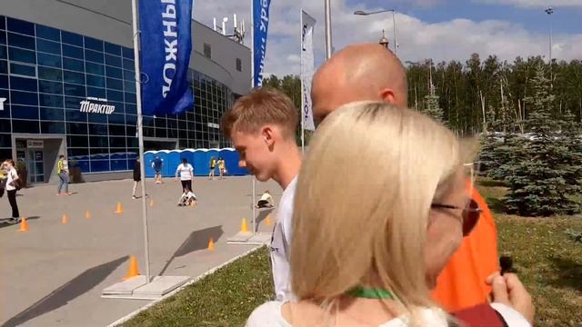 МАССОВЫЙ ЗАБЕГ В ЧЕЛЯБИНСКЕ. ПОЛУМАРАФОН: БЕГУТ ВСЕ! смотреть онлайн