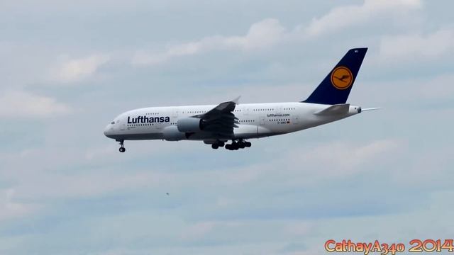 Lufthansa Airbus A380-800 Landing at John F. Kennedy (KJFK/JFK) International Airport - Full HD смотреть онлайн