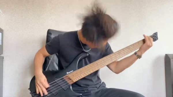 Eskimo Callboy - Pump It  ||  Breakdown Bass Cover