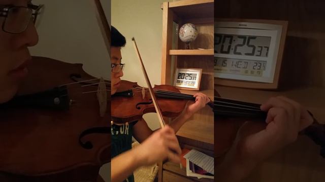 Londonderry air played on a copy (#1) of Antonio Stradivarius, by Peniel CHEW смотреть онлайн