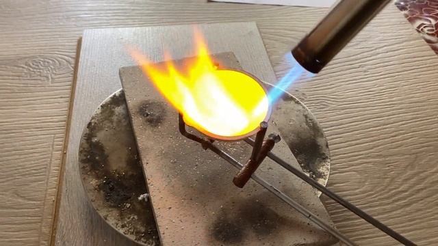 ПРОБУРИВАНИЕ НОВОГО ТИГЛЯ смотреть онлайн