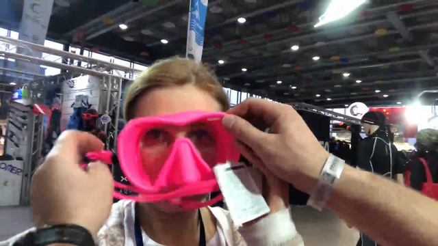 Moscow Dive Show. Дайвинг. Цветные маски Beuchat Maxlux S смотреть онлайн