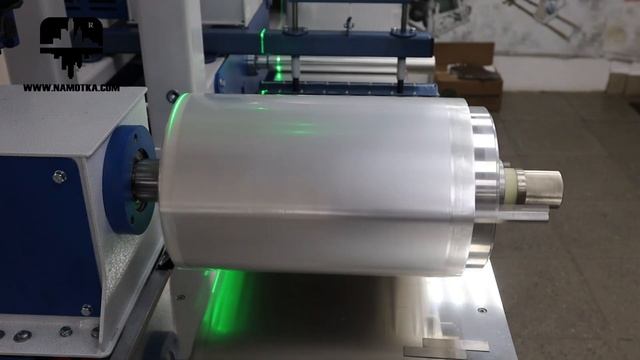 Намотка плёночных конденсаторов на станке СНПК-14 смотреть онлайн