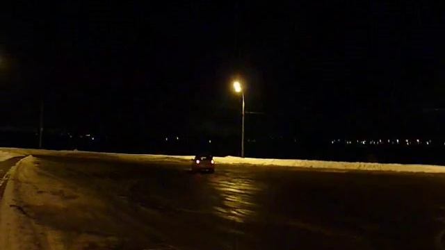 Дрифт на Авенсисе смотреть онлайн