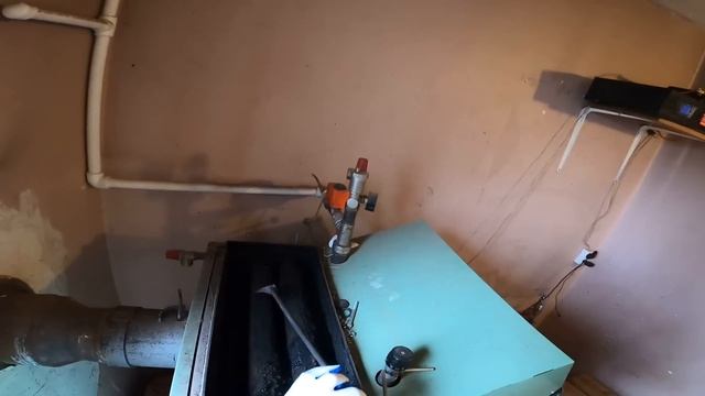 КОТЕЛ СЛОМАЛСЯ ! ОТДАЮ ТЕПЛИЦУ! ЗАПОЛНЯЮ ПРУД ! ОБШИЛ НАВЕС ! [Жизнь в деревне] смотреть онлайн