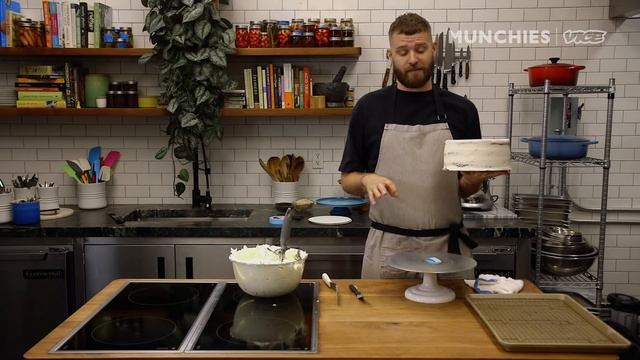 How To Decorate a Cake Like a Pastry Chef смотреть онлайн