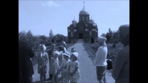 Дети в монастыре