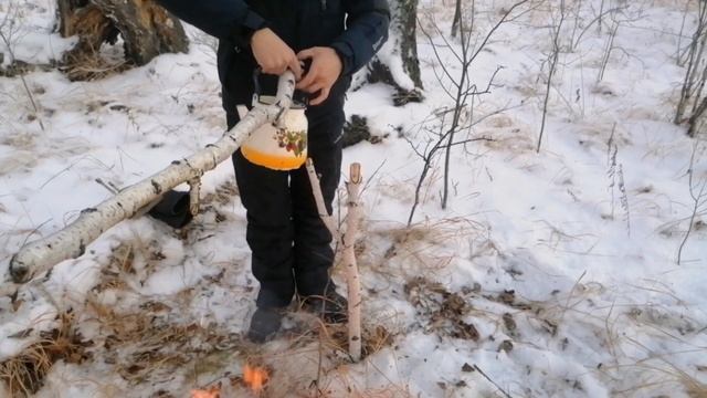 Поход в зимней лес. (camping in the Woods). Bushcraft. Деревенщины в лесу смотреть онлайн