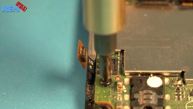 XIAOMi REDMI 4 PRO ЗАМЕНА ЭКРАНА С ПОДРОБНЫМ РАЗБОРОМ смотреть онлайн