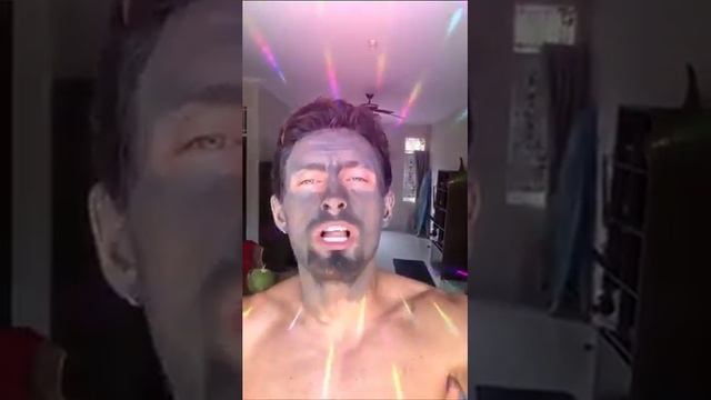 КТО ИМЕЕТ ПРАВО КРИТИКОВАТЬ?! (Денис Педант) смотреть онлайн