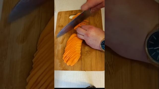 Азиатская лапша со свининой! Удон! смотреть онлайн