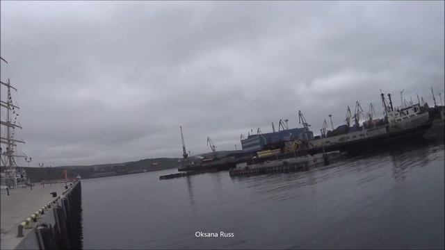 Мурманск.Учебный трехмачтовый парусник «Мир». смотреть онлайн