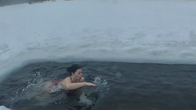 Зачем мы купаемся в проруби? смотреть онлайн