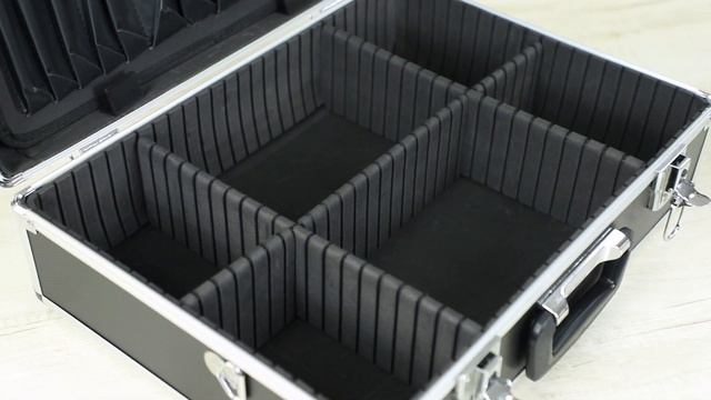 Large black aluminum case~~~~~ смотреть онлайн
